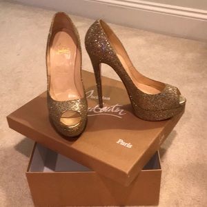 Christian Louboutin 39.5 lady peep